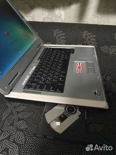 Ноутбук Dell Inspiron