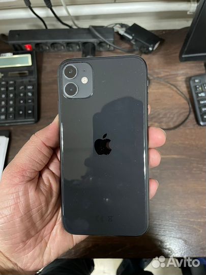 iPhone 11, 128 ГБ