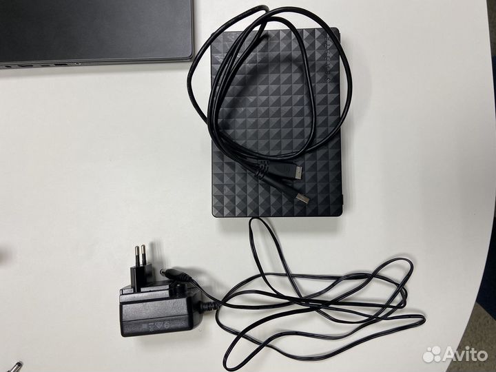 Внешний жесткий диск 3 тб