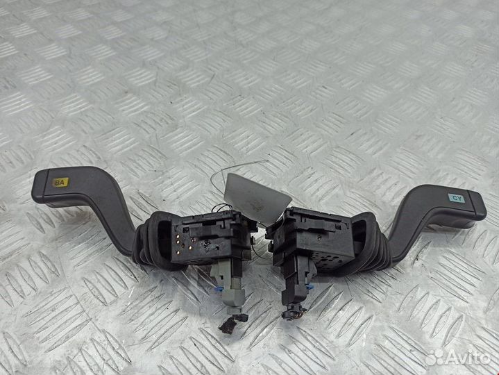 Переключатель подрулевой (стрекоза) Opel Meriva