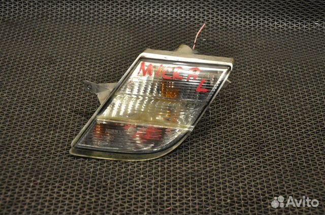 Поворотник левый (габарит) nissan Micra K12C