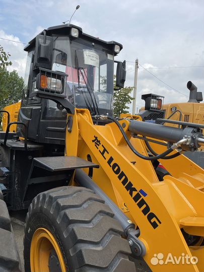 Фронтальный погрузчик Lonking LG833N, 2023
