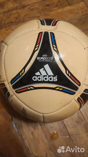 Футбольный мяч adidas tango euro 2012