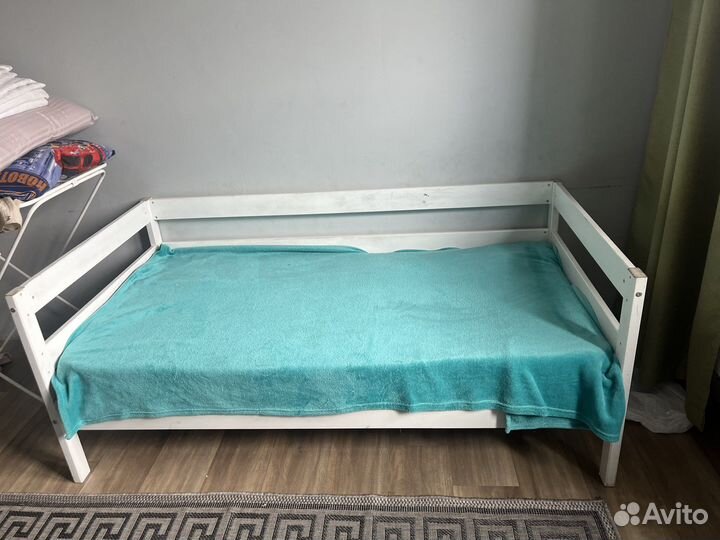 Детские кроватки