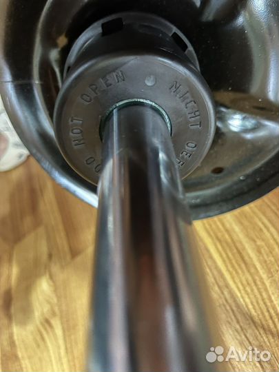 Амортизатор sachs 317 571 (824904012987) BMW x3