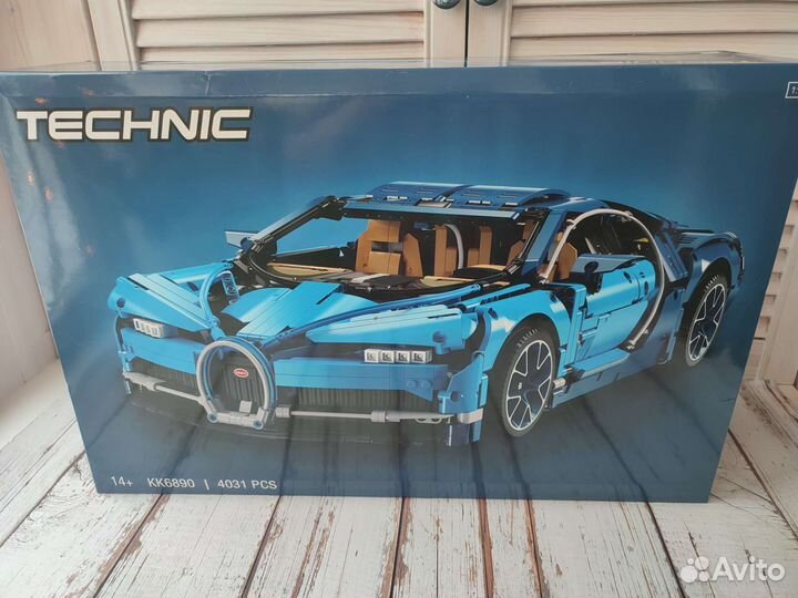 Lego Technic 42083 Bugatti Chiron аналог