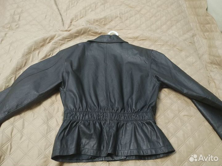 Куртка кожаная женская 44-46