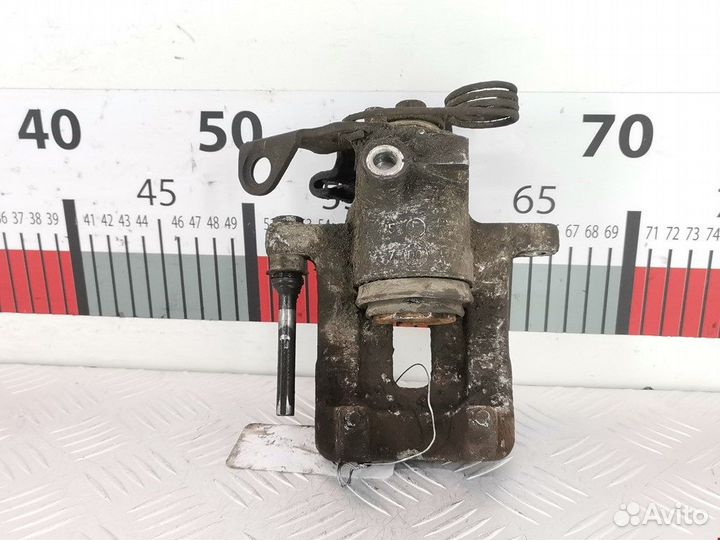 Суппорт задний правый для Volkswagen Passat 5