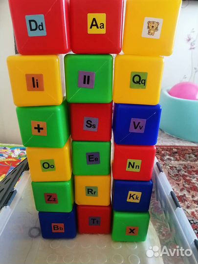 Кубики пластмассовые, 8см., 18шт