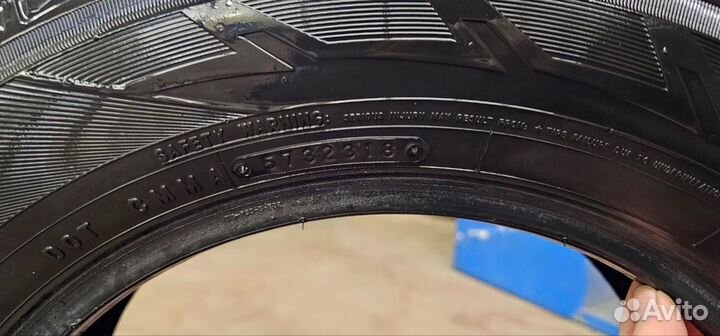 Toyo Observe Ice-Freezer 205/65 R16