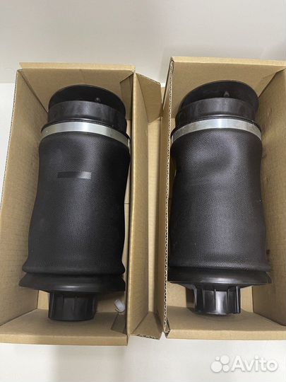 Пневмобаллон задний Mercedes W164 X166 A1643200625