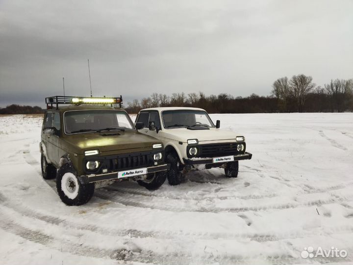 LADA 4x4 (Нива) 1.7 МТ, 1998, 50 000 км