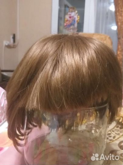 Парик женский продам