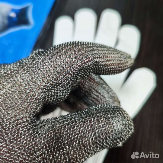 Кольчужная перчатка