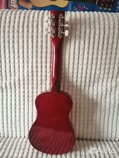 Гитара укулеле