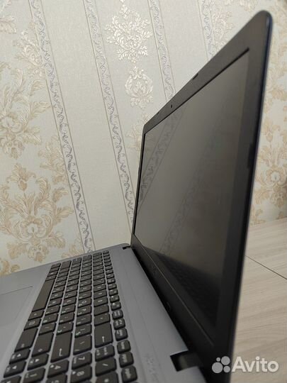 Ноутбук Asus 15.6/ 3.1gHz/ SSD 256/ Ram 8gb