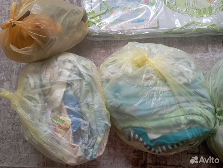 Вещи детские (от 0 до 1 года)