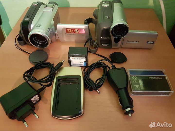 Видеокамера PanasonicNV-gs25gc
