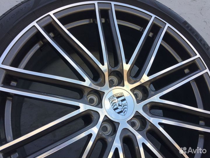Оригинальные кованые колеса Porsche Panamera R21