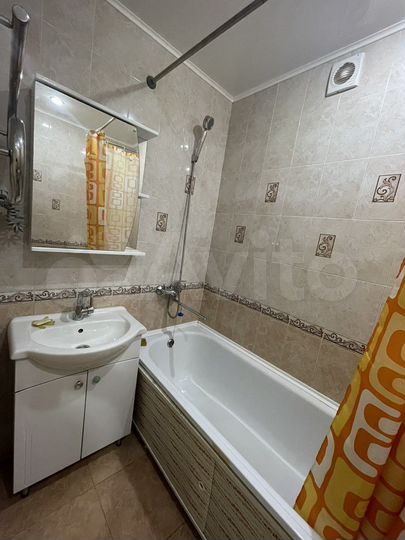 2-к. квартира, 50,3 м², 7/10 эт.