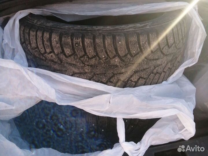 Nokian Tyres Hakkapeliitta 5 215/55 R17