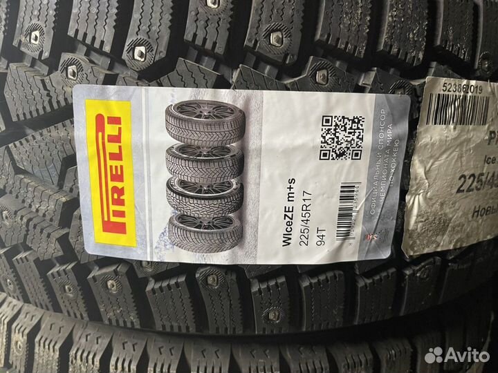 Pirelli Ice Zero 225/45 R17 94T