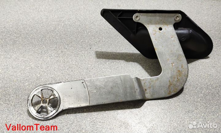 Лот SD2-77 Ручка реверса гидроцикла BRP Sea-Doo RX