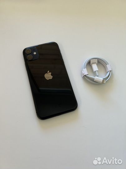 iPhone 11, 64 ГБ