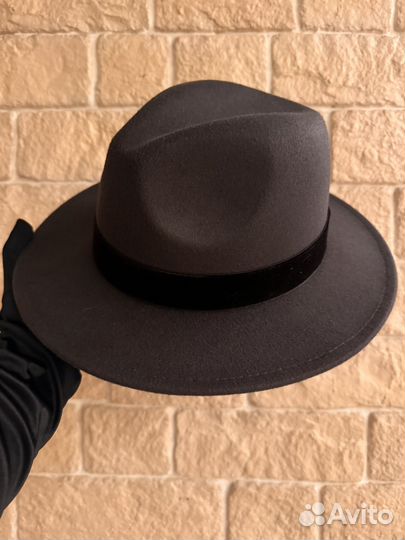 Шляпа Федора классическая