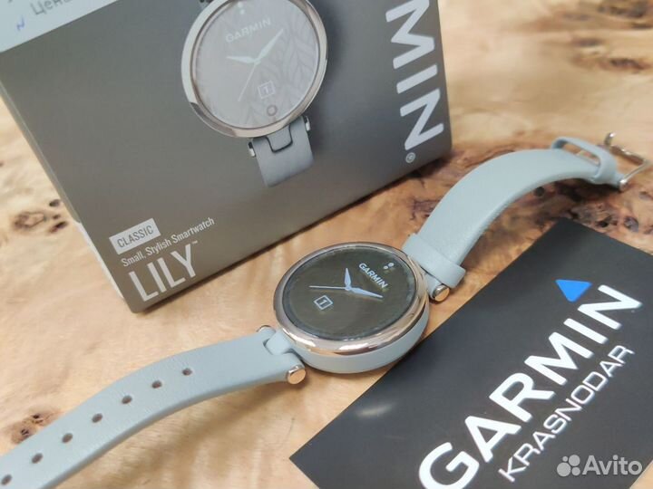 Garmin Lily Classic Cream Gold Braloba Grey