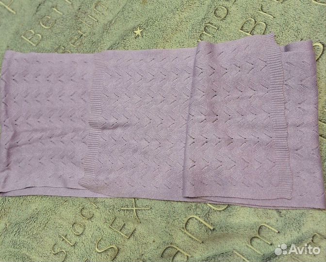 Тонкий шарф сиреневый