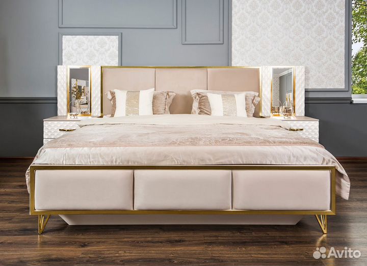 Спальный гарнитур