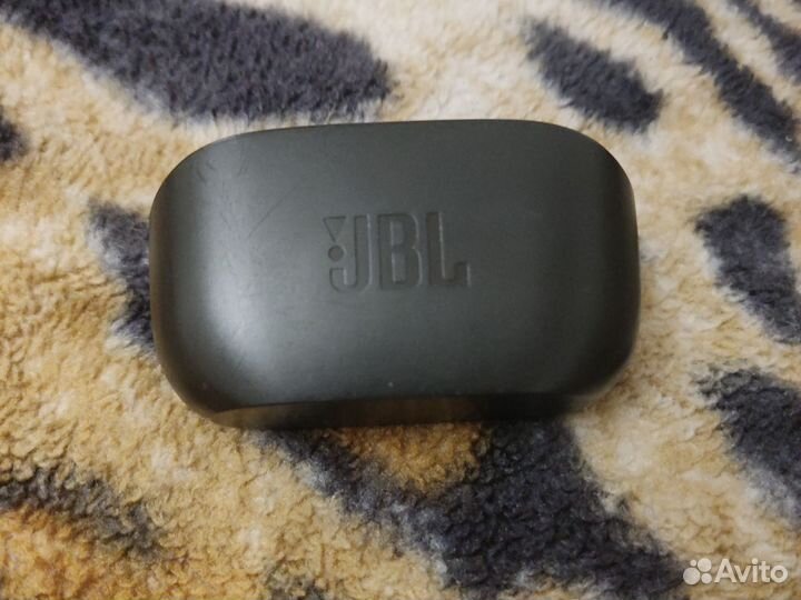 Беспроводные наушники jbl Wave 100tws