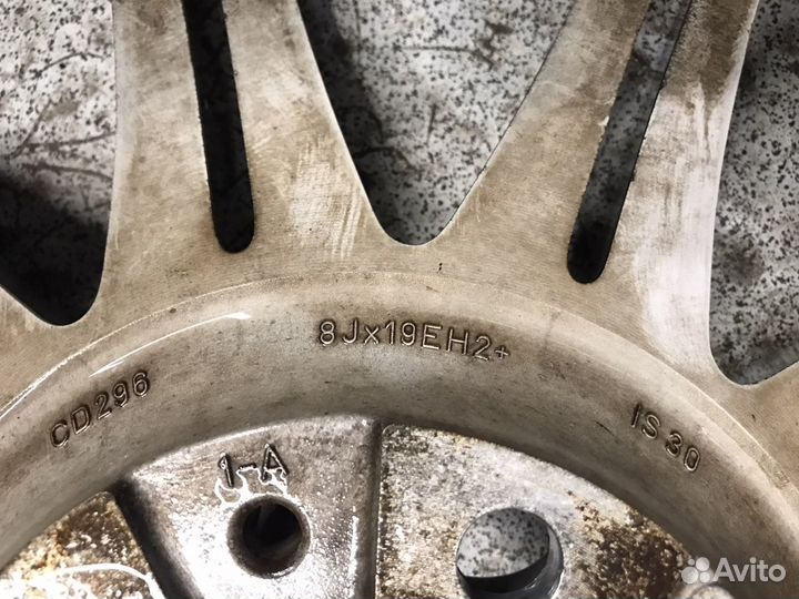 Передний диск BMW E84 19 стиль 225, оригинал, ET30