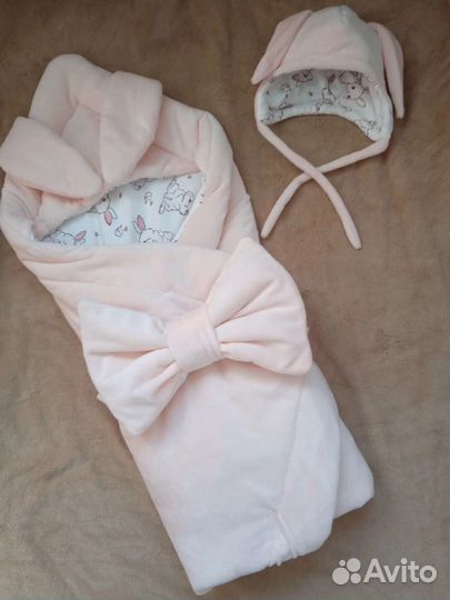 Комплект на выписку для девочки весна осень новый