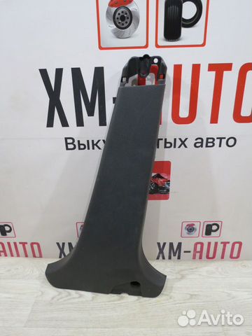 Обшивка стойки средняя правая Renault Sandero 2