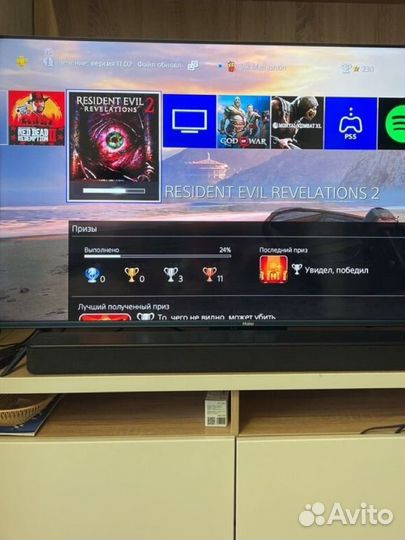 Продам PS4 (fat)