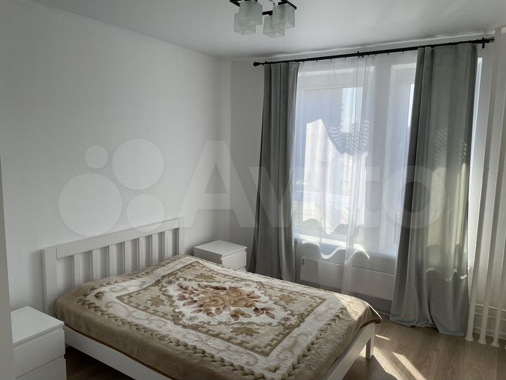 2-к. квартира, 62 м², 5/33 эт.