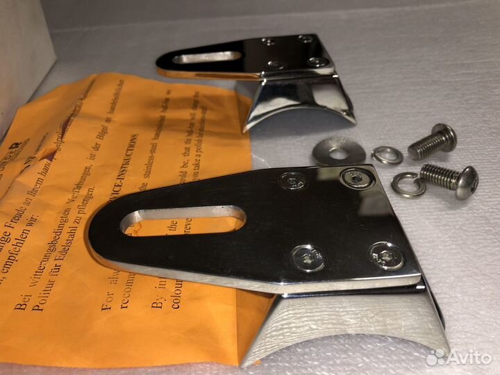 Кронштейн противотуманных фар groender hfe1n02103p