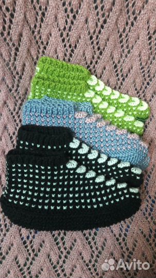 Варежки и носки ручная работа в наличии и на заказ