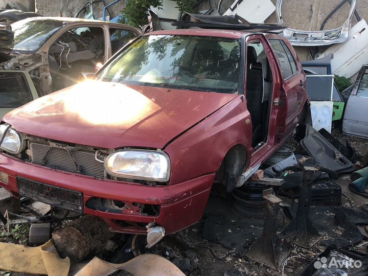 Двери Volkswagen golf 3