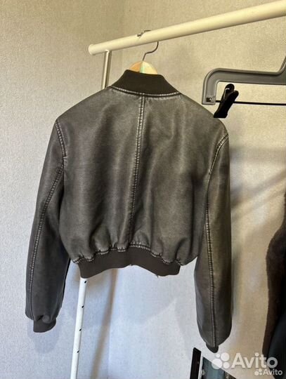 Кожанные куртки на весну косуха бомбер