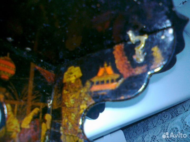 Полочка старинная