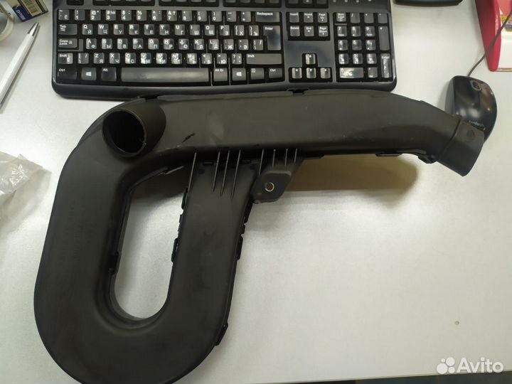 Патрубок корпуса воздушного фильтра stty33301A0