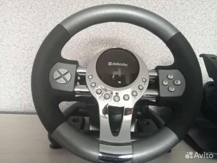 Игровой руль Defender