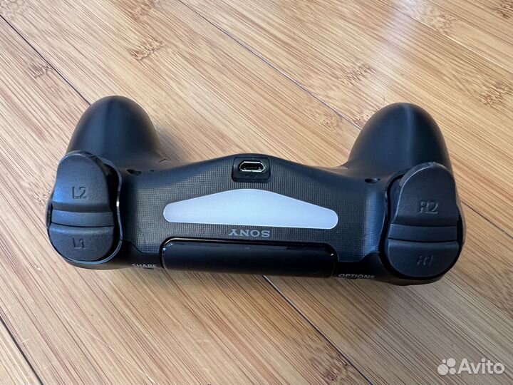 Джойстик Dualshock 4 вторая версия PS4