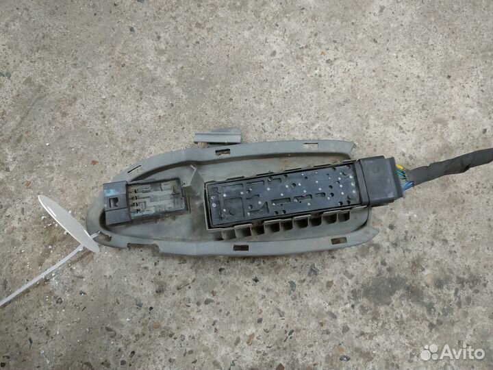 Блок джойстик регулировки сиденья Cadillac SRX 2