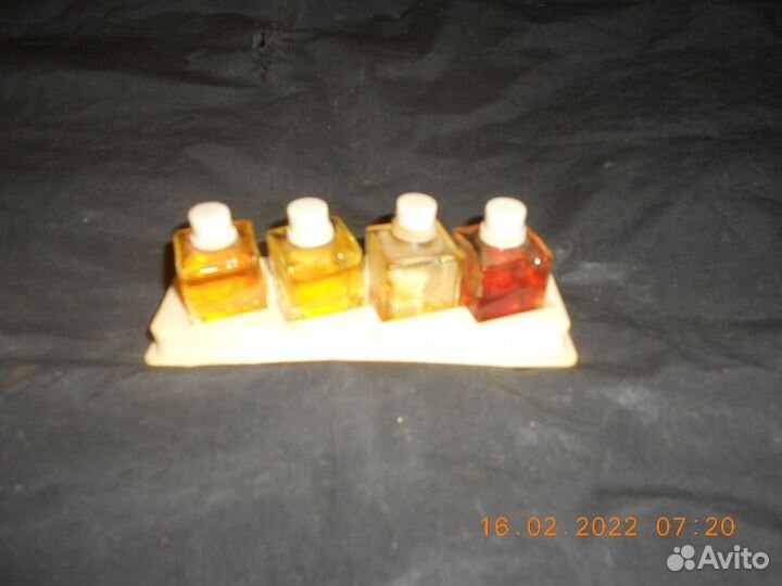 Духи СССР,2 флакона и 1 набор