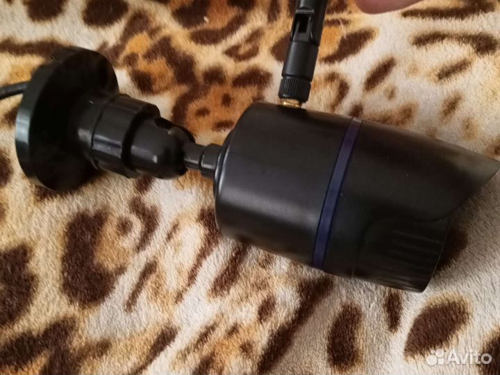 Камера видеонаблюдения купольная