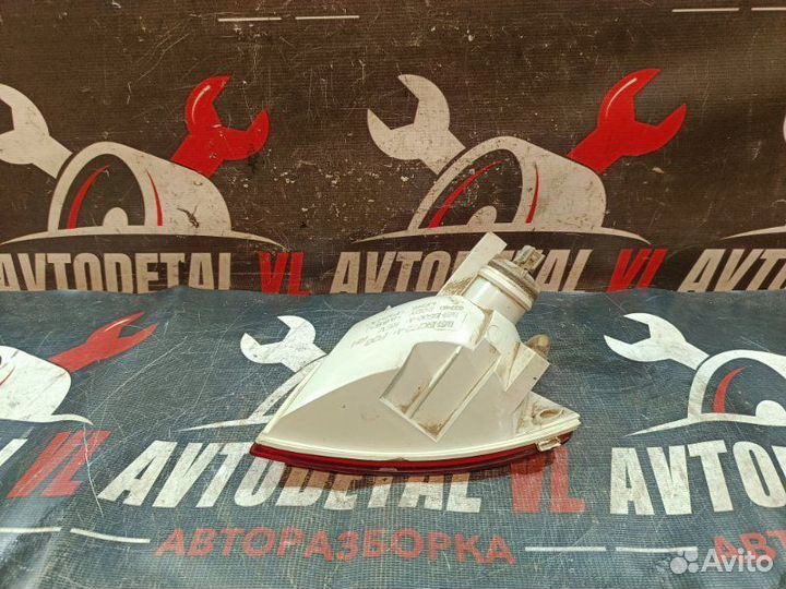 Фонарь заднего хода задний правый Ford Focus 1 MK1